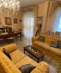 Appartamento 145 mq a soli 130000 euro Appartamento 145 mq a soli 130000 euro