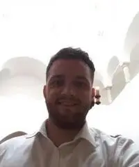 Cameriere di sala e banconista Cameriere di sala e banconista