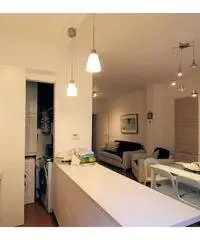 Appartamento al primo piano in piccolo condominio Appartamento al primo piano in piccolo condominio