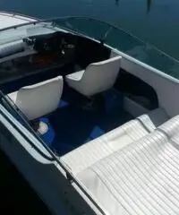 Tullio Abbate Sea Star 21 con motore 350 Mag Tullio Abbate Sea Star 21 con motore 350 Mag