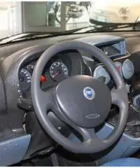 FIAT DOBLO 1.2 DYNAMIC 5 POSTI BENZINA 64 CV2004 KM 67346