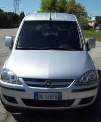 Opel combo a metano