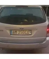 Vendo ford focus sw ghia