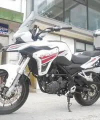 Benelli TRK 251 ABS - NUOVO Benelli TRK 251 ABS - NUOVO