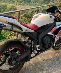 Yamaha YZF R1 2007/2008 immatricolata 2009