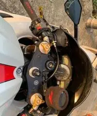 Yamaha YZF R1 2007/2008 immatricolata 2009