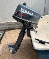 Lancia 4 metri con Yamaha 4 CV Lancia 4 metri con Yamaha 4 CV