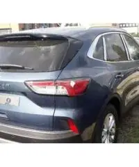 Ford Kuga 1.5 EcoBlue 120 CV 2WD Connect Ford Kuga 1.5 EcoBlue 120 CV 2WD Connect