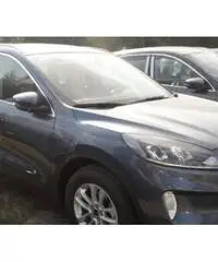 Ford Kuga 1.5 EcoBlue 120 CV 2WD Connect Ford Kuga 1.5 EcoBlue 120 CV 2WD Connect