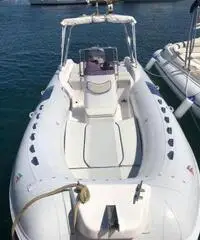Gommone con carrello Gommone con carrello