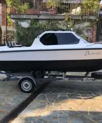 Barca semicabinato Bonanza sedan Barca semicabinato Bonanza sedan