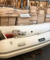 Tender Arimar 280 vtr