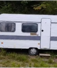 Roulotte Adria 450 mt Roulotte Adria 450 mt