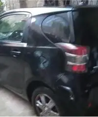 Toyota iq Toyota iq