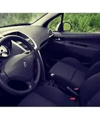 Peugeot 207 - 2011 Peugeot 207 - 2011