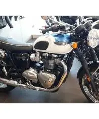 Triumph Bonneville t 100 Triumph Bonneville t 100