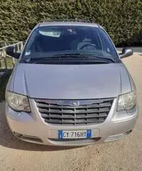 Chrysler gran Voyager