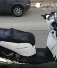 Aprilia scarabeo 125 ie 2016 Aprilia scarabeo 125 ie 2016