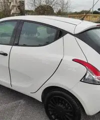 Lancia Ypsilon elefantino Seminuova Lancia Ypsilon elefantino Seminuova