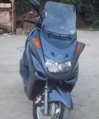 Yamaha Majesty 250 Yamaha Majesty 250