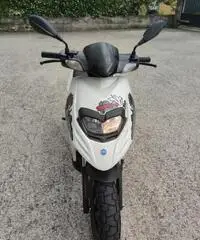 Piaggio 50 Typhoon bianco nuovo