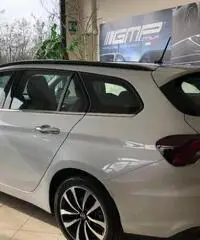 FIAT - Tipo - 1.6 Mjt S&S SW Lounge FIAT - Tipo - 1.6 Mjt S&S SW Lounge