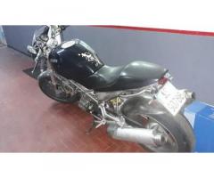 Ducati Monster 900 S