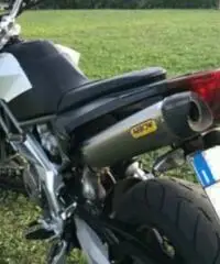 Aprilia dorsoduro 750