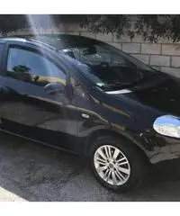 FIAT Grande Punto - 2006 FIAT Grande Punto - 2006
