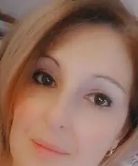 Addetta pulizie uffici Addetta pulizie uffici