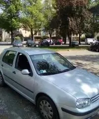 VOLKSWAGEN Golf 4ª serie - 2000