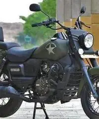 UM Renegade COMMANDO 125 mot Honda