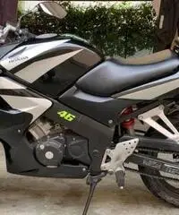 Honda CBR 125 - 2015