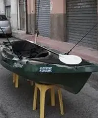 Kayak mimetico prezzo 400 NON TRATTABILE Kayak mimetico prezzo 400 NON TRATTABILE