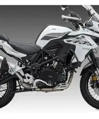 Benelli TRK 502 Benelli TRK 502