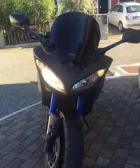 Yamaha FAZER 8 ABS 6/2015 Yamaha FAZER 8 ABS 6/2015