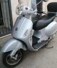 Vespa GT 200