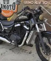 Magnifica Suzuki Intruder Magnifica Suzuki Intruder