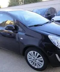 OPEL Corsa 1.3 MTJ 95cv - 2011 OPEL Corsa 1.3 MTJ 95cv - 2011