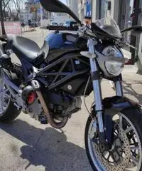 Ducati Monster 1100 - 2009