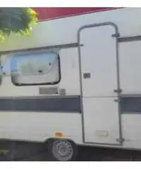 Roulette adria 4 posti Roulette adria 4 posti