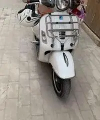 Vespa 300gts
