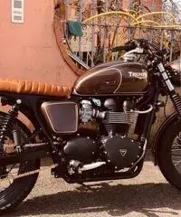 Triumph Bonneville Baak