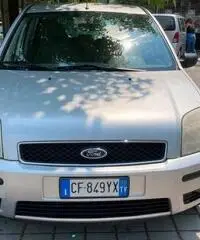 Ford Fusion 1.6 Ford Fusion 1.6