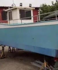 Barca da pesca con licenza Barca da pesca con licenza