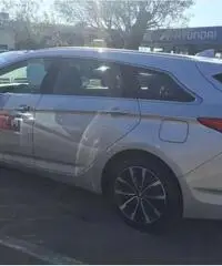 Hyundai i40 Wagon 1.7 141 CV Business Promo Tan 1, Hyundai i40 Wagon 1.7 141 CV Business Promo Tan 1,