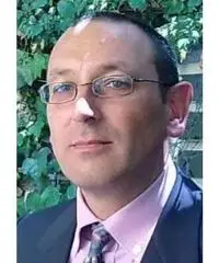 Geometra con laurea in Giurisprudenza - Sardex Geometra con laurea in Giurisprudenza - Sardex