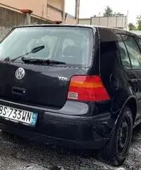 Vw Golf 1.9 tdi 5p x neopatentati Vw Golf 1.9 tdi 5p x neopatentati