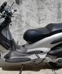 Piaggio beverly 200