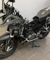 Compro moto incidentate maxi scooter Ferrara T 3355609958